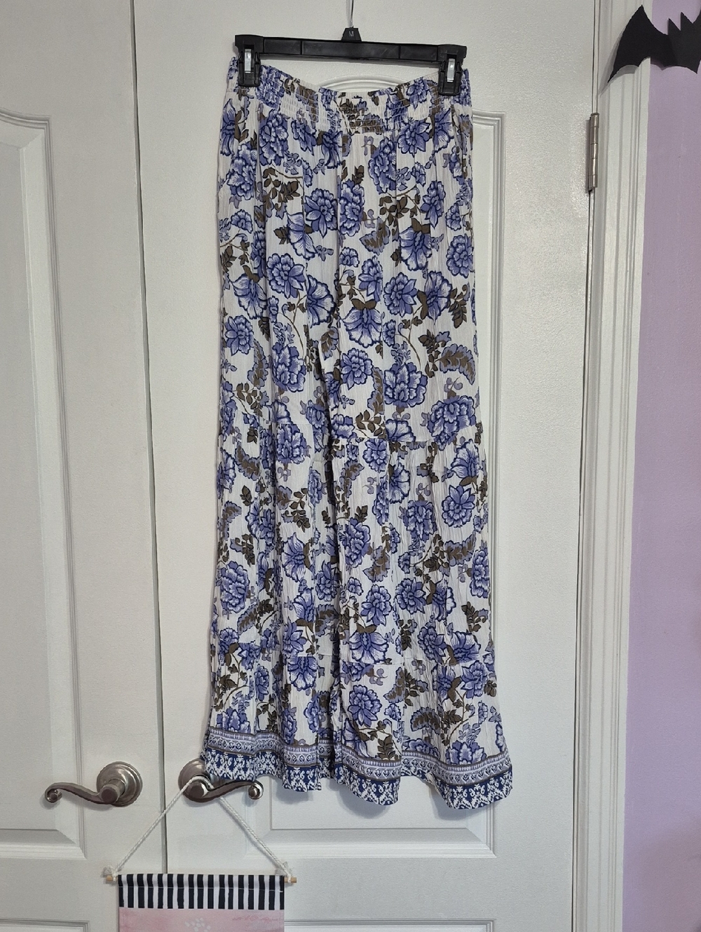 ANGIE Blue Floral Wide Leg Pants